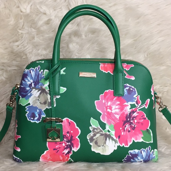 kate spade Handbags - 🌸OFFERS?🌸Kate Spade All Leather Green Floral Bag